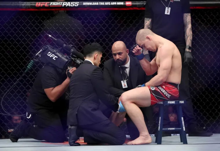 Kamere zabilježile stravičnu ozljedu srpskog UFC borca: Ovo ledi krv u žilama