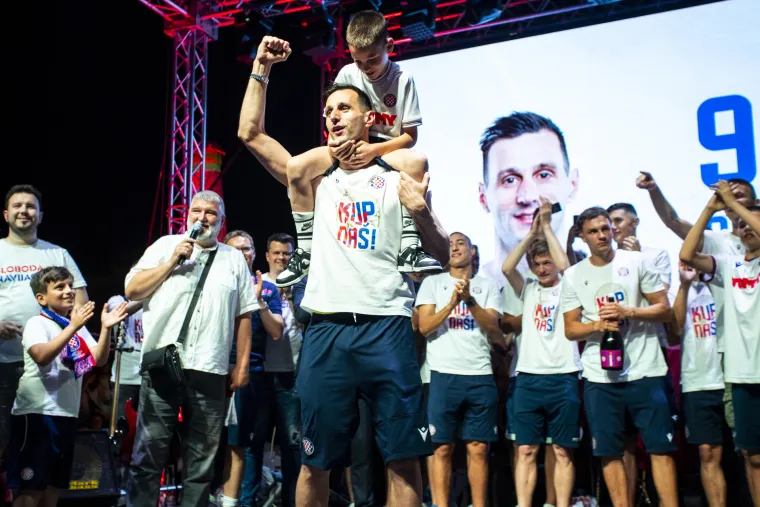 Livaja, Subašić i društvo došli na splitsku rivu: Evo kako je to izgledalo!
