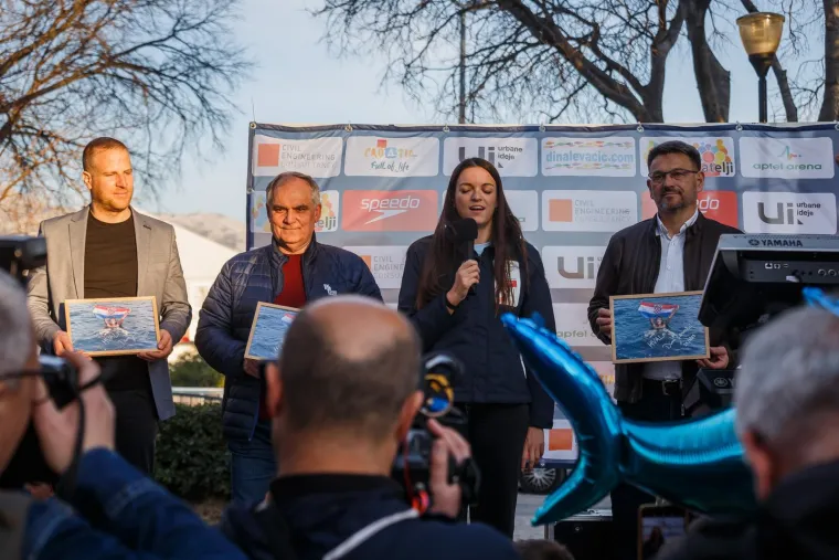'Oceanska kraljica' vratila se kući: Najmlađa je koja je napravila pothvat u kojem je ona 23. osoba kojoj je to uspjelo