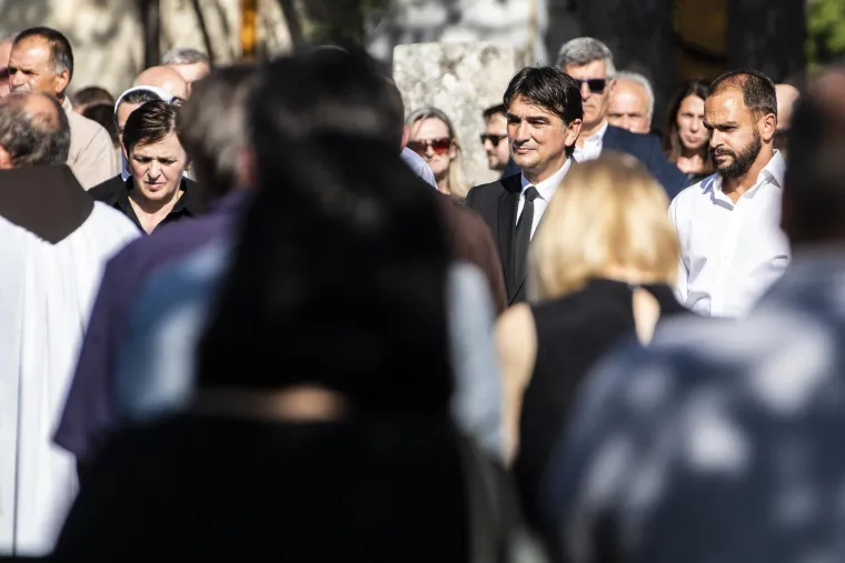 Teški dani hrvatskog izbornika: Zlatko Dalić otputovao u Livno gdje je sahranio oca
