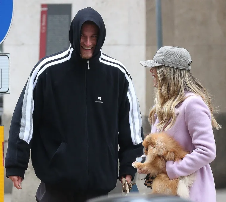 Diletta Leotta se snimala na plaži: Bujnim poprsjem je 'ukrala šou' pa s jednom ptičicom podijelila doručak