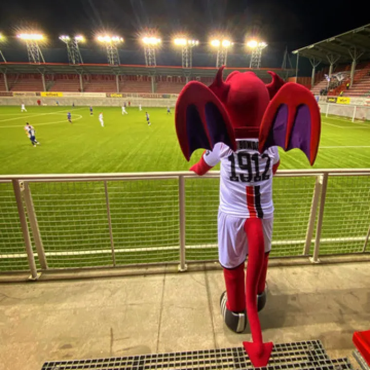 Srpski prvoligaš ima jedan od najbizarnijih stadiona na svijetu: Izgradili su ga na nevjerojatnom mjestu