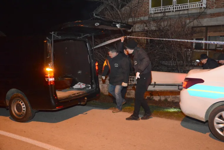 TRAGEDIJA U NOVOM VIRJU: Ovo je kuća u kojoj su pronađena dvojica mrtvih prijatelja