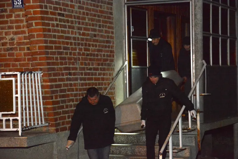 TRAGEDIJA U NOVOM VIRJU: Ovo je kuća u kojoj su pronađena dvojica mrtvih prijatelja