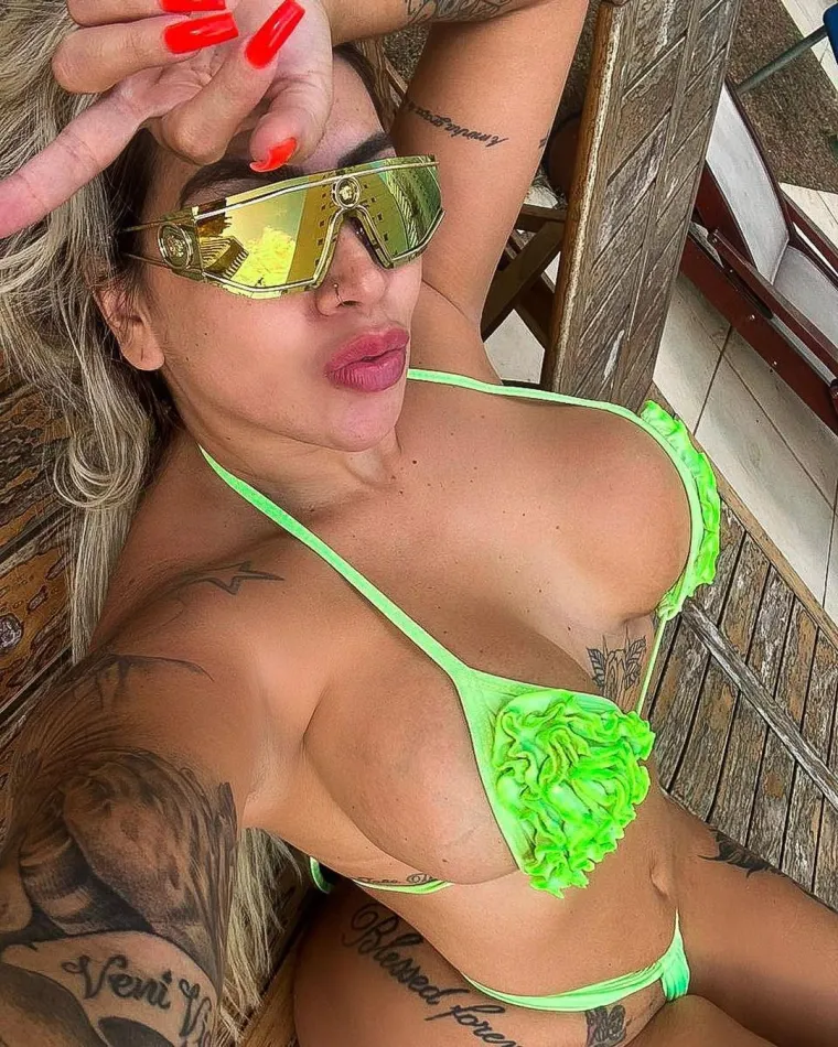 Juju Ferrari