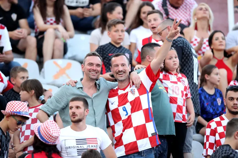 Dok su Vatreni igrali s Francuzima, na stadionu se izgubilo 12-godišnje dijete