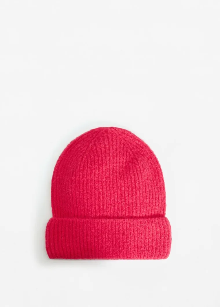 Rebrasta beanie kapa, Mango, 49,90 kuna (snižena sa 99,90 kuna)