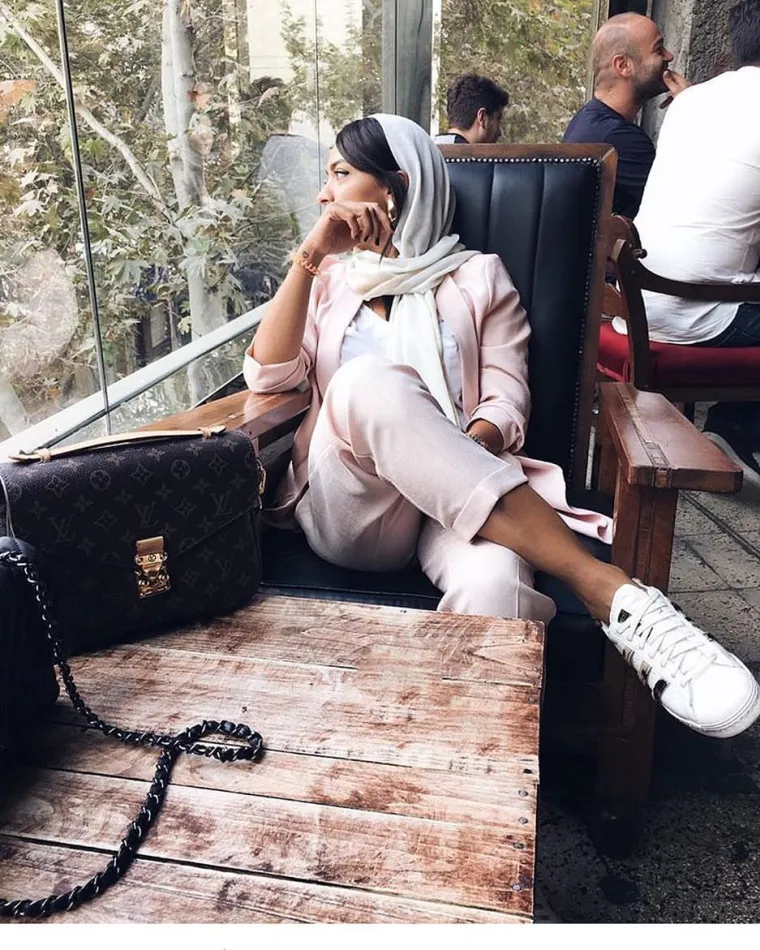 BOGATE KLINCE NE SMETAJU PROSVJEDI: Dok se narod Irana buni, oni i dalje marljivo održavaju svoje Instagram profile