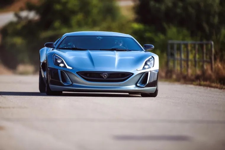Automobilski div 'kopirao' Matu Rimca: Pogledajte njegov futuristički električni automobil