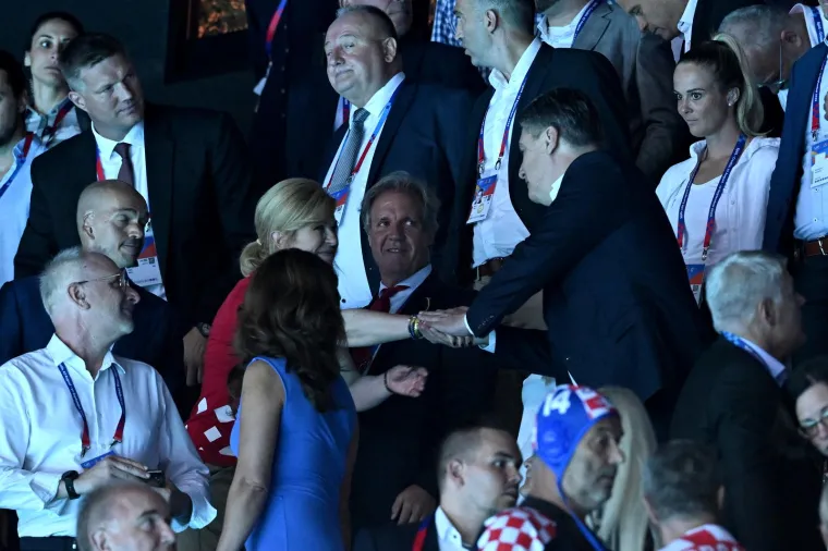 Nema koga nema u Spaladium Areni, pogledajte kako su se pozdravili Kolinda i Zoran Milanović