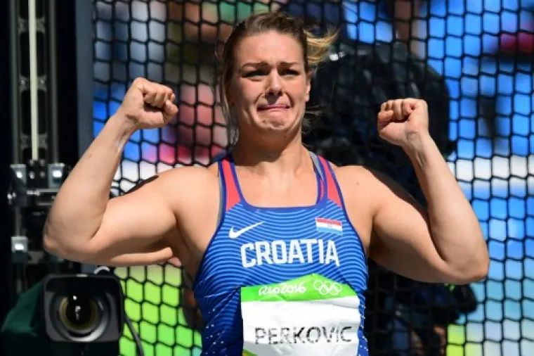 11 FOTOGRAFIJA ZA VJEČNOST: Ovako je izgledao Sandrin put do novog zlata