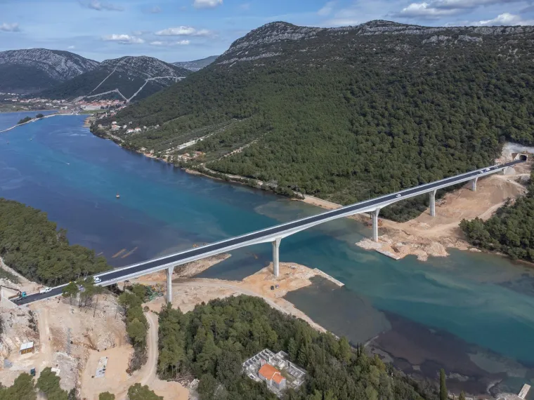 Fotografije iz zraka od kojih zastaje dah: Pogledajte spektakularne prizore pored jednog od najvećih graditeljskih dostignuća u Hrvatskoj
