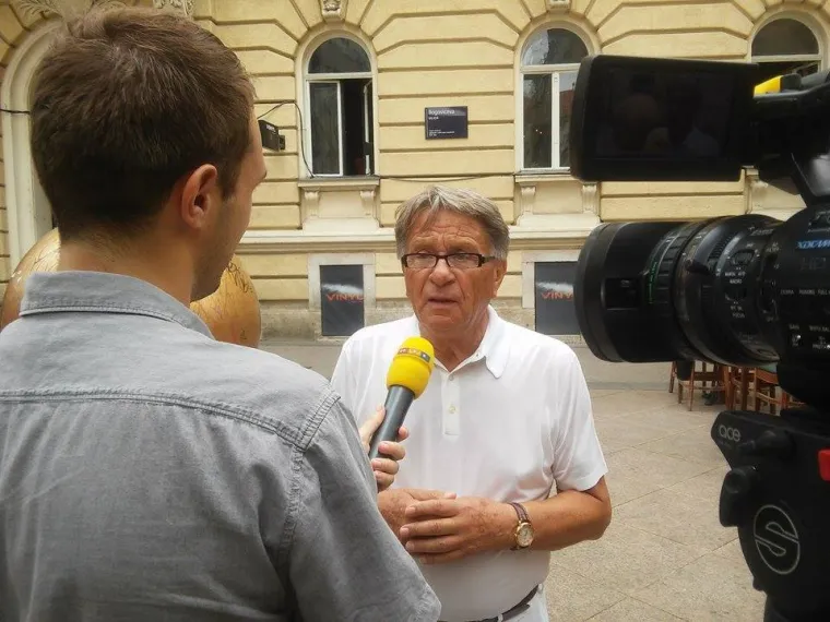 Naš sportski reporter Antonio Vuksanović sa legendarnim Ćirom