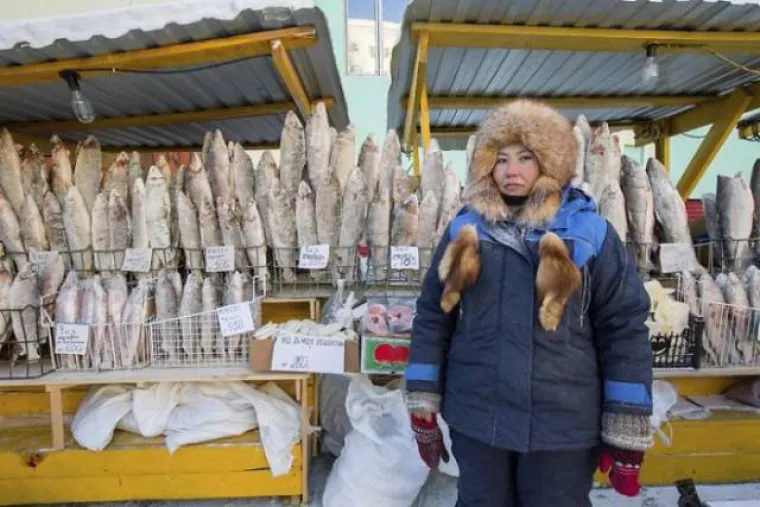 ŽIVOT U NAJHLADNIJEM SELU NA SVIJETU MOŽE SVEJEDNO BITI ZABAVAN: Temperature padaju na -70 stupnjeva, ali oni su se navikli