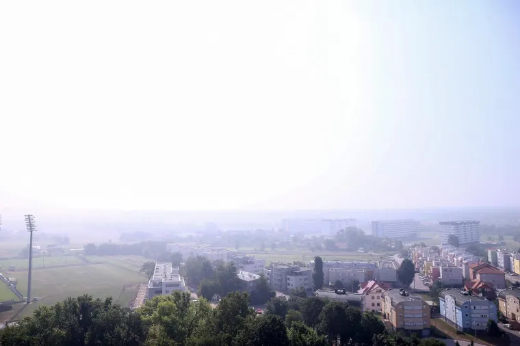 Novi Zagreb u sumaglici od dima, izdano upozorenje za građane: 'Ne zadržavajte se vani bez prijeke potrebe'