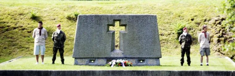 Nakon toga, agenti Gestapa pronašli su radioodašiljač u Ležákyju, koji je pripadao operaciji Srebro A.  Alfréd Bartoš, vođa skupine otpora Silver A, ubijen je ubrzo nakon toga. 