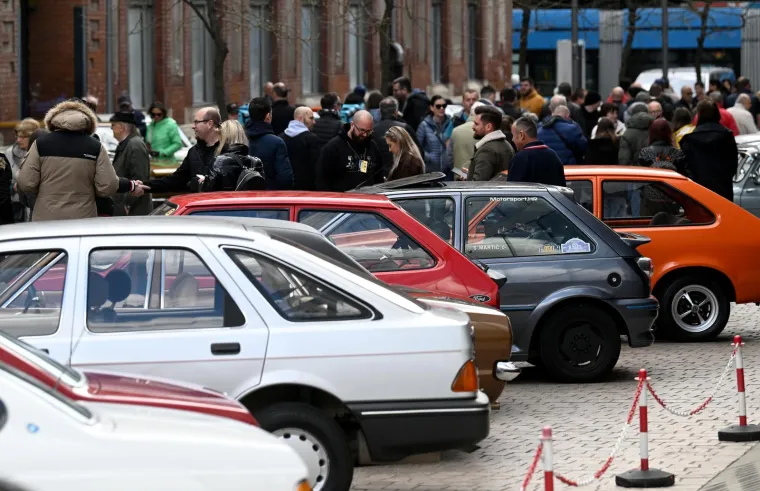 Fascinantni oldtimeri plijenili poglede Zagrepčana: Koji vam je najljepši stari kotač?