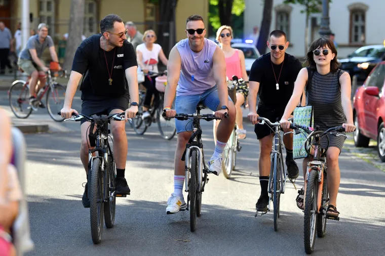 U Zagrebu se održao Pride Ride: Zatražili ravnopravan položaj LGBTI osoba