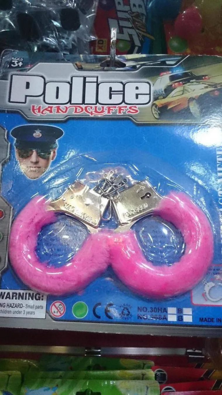 DJECI PRODAJU IGRAČKE IZ NOĆNIH MORA: Na policama dućana može se naći stvarno svašta, nemojte nasjesti