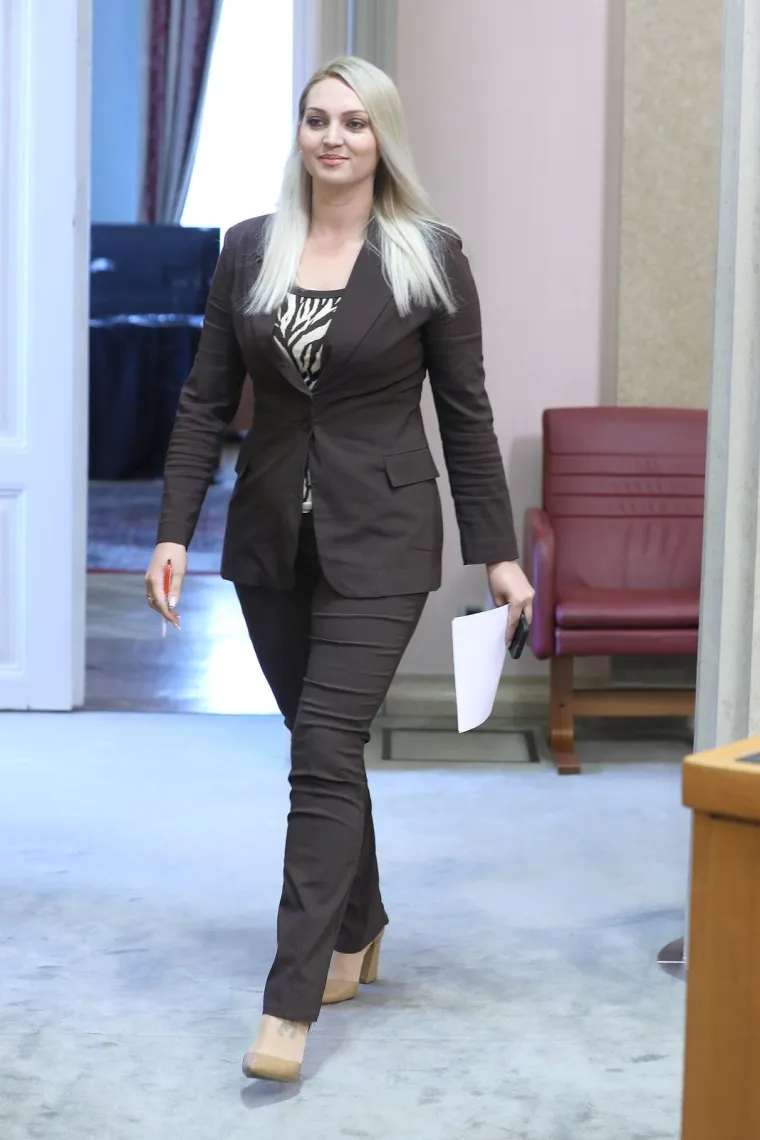 Marina Opačak Bilić pokazala najbolje adute iz svog ormara, a otkrila je i zanimljivu tetovažu na nozi