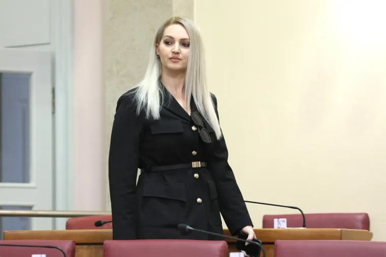 Marina Opačak Bilić pokazala najbolje adute iz svog ormara, a otkrila je i zanimljivu tetovažu na nozi