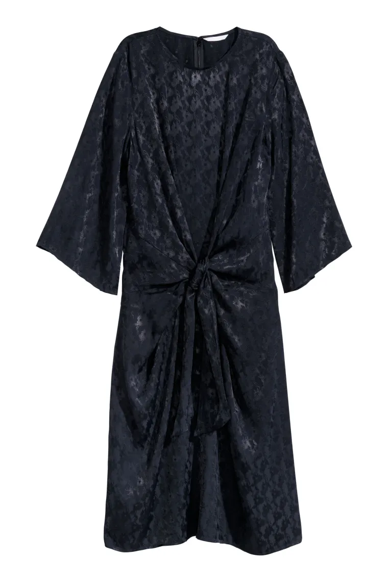 Haljina na vezanje, H&amp;M, 370,94 kune