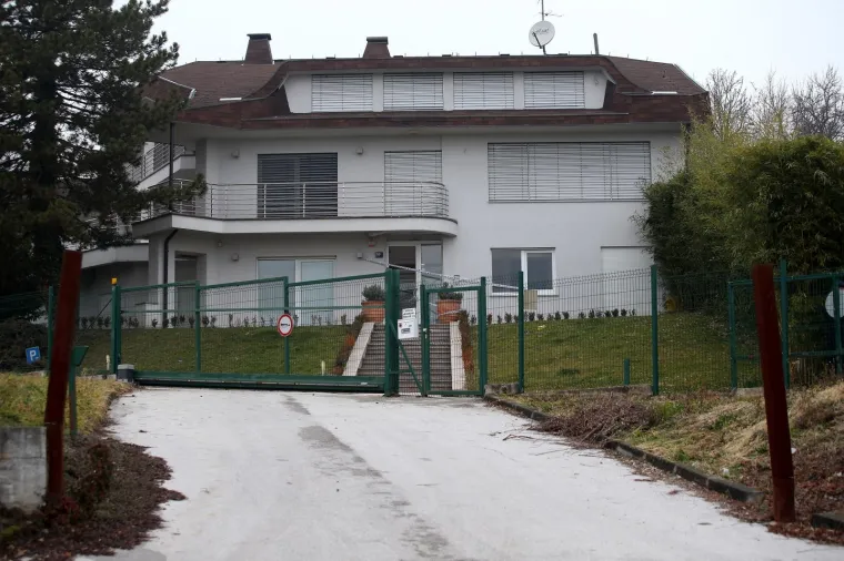Pogledajte kuću u kojoj je bio pozivni centar iz kojeg su Kinezi, pod prijeznjama, morali nazivati ljude i izvlačiti na prijevaru novac