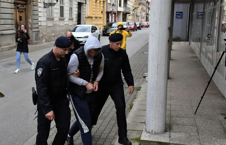 Ovo je mladić osumnjičen da je nasmrt pretukao vojnika u Požegi: Nakon svađe, uslijedila je tučnjava koja je završila tragedijom