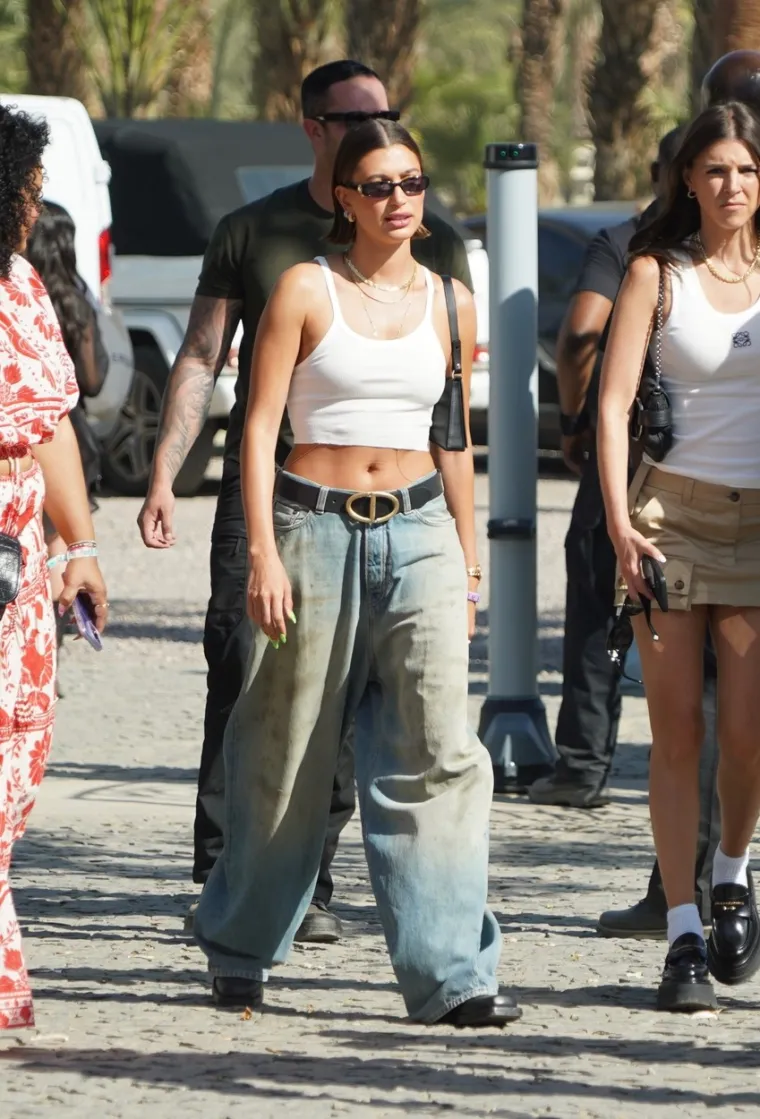 Hailey Bieber