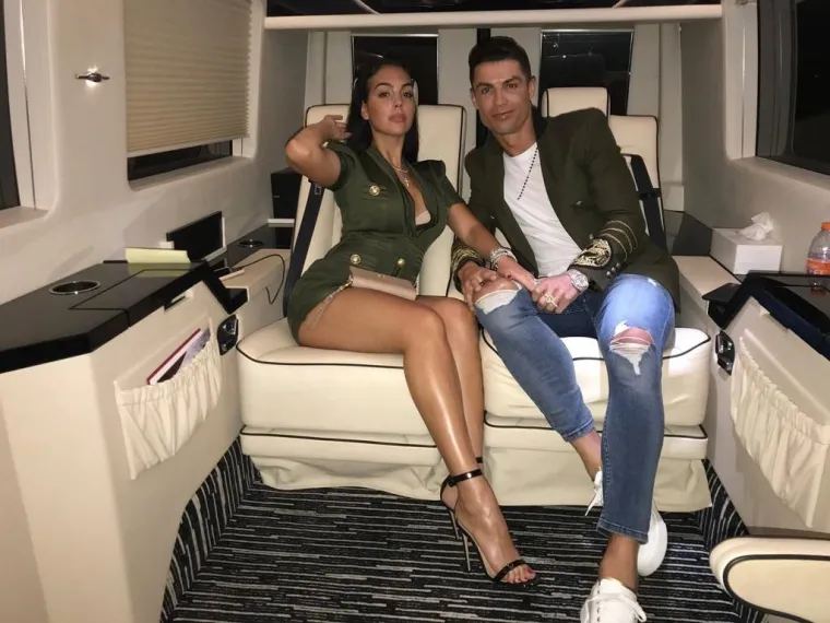 Ronaldova Georgina na stupu srama zbog načina na koji ponižava svoje 'prijatelje'. Ovo je za svaku osudu