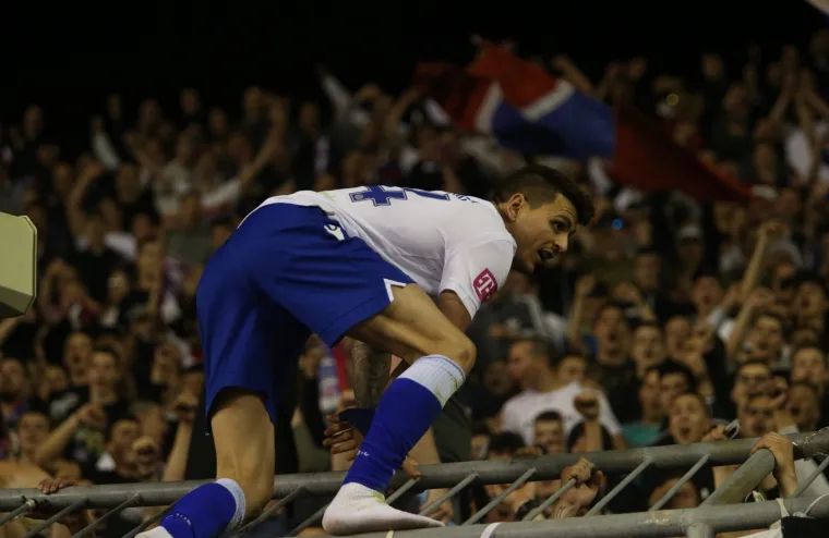 Nogometaši Hajduka u derbiju du 30. kola Prve HNL na Poljudu deklasirali Rijeku sa 4-0 (3-0).