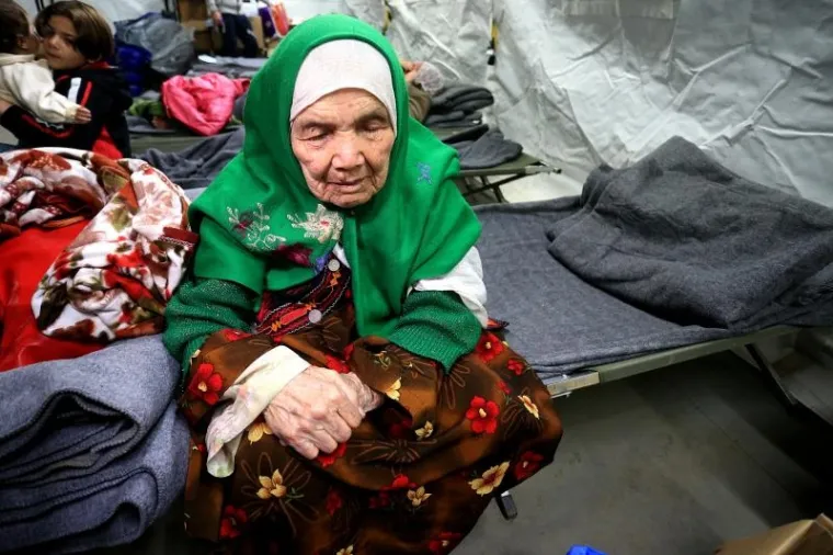 Upoznajte Bibihal Mirzaji: 105-godišnja starica pobjegla je iz Afganistana kako bi pronašla bolji život