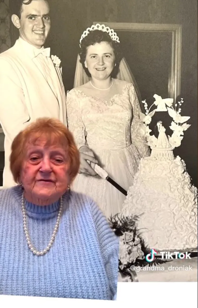 “Svi moji prijatelji i mojih pet rođaka su umrli. Ponekad sam usamljena, ali bar imam svoje pratitelje. Volim vas kao obitelj”, poručila je svojim fanovima, a jedna žena joj je rekla: “Volimo Vas bako! Zbog Vas sam manje usamljena.”