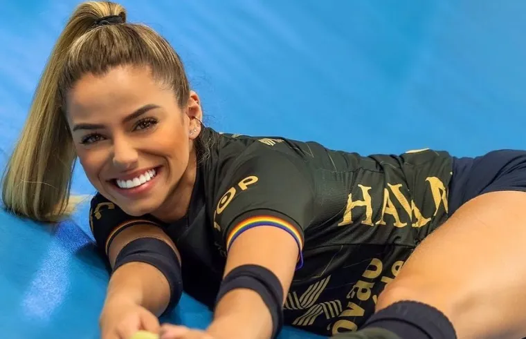 Key Alves, 22-godišnja brazilska odbojkašica, raspametila je svoje brojne obožavatelje kada je neki dan na Instagramu objavila fotografiju guze u tangicama.