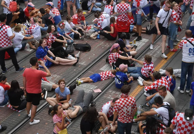 Gdje ste bili 16. srpnja 2018.? Prisjetite se dana kad je Hrvatska stala i bila kao jedno