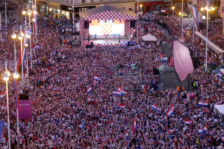 Gdje ste bili 16. srpnja 2018.? Prisjetite se dana kad je Hrvatska stala i bila kao jedno