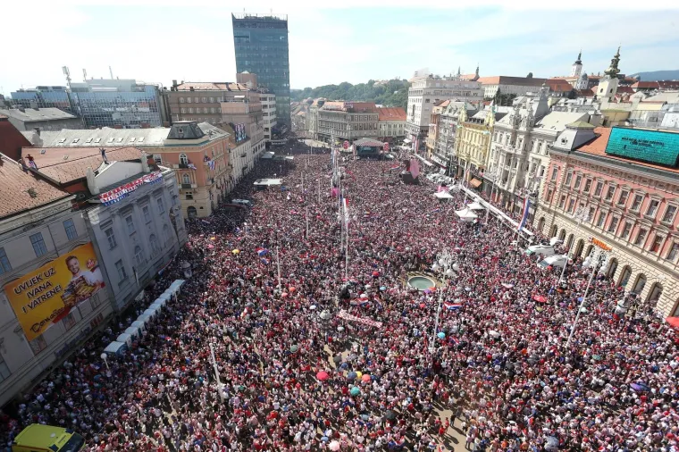 Gdje ste bili 16. srpnja 2018.? Prisjetite se dana kad je Hrvatska stala i bila kao jedno