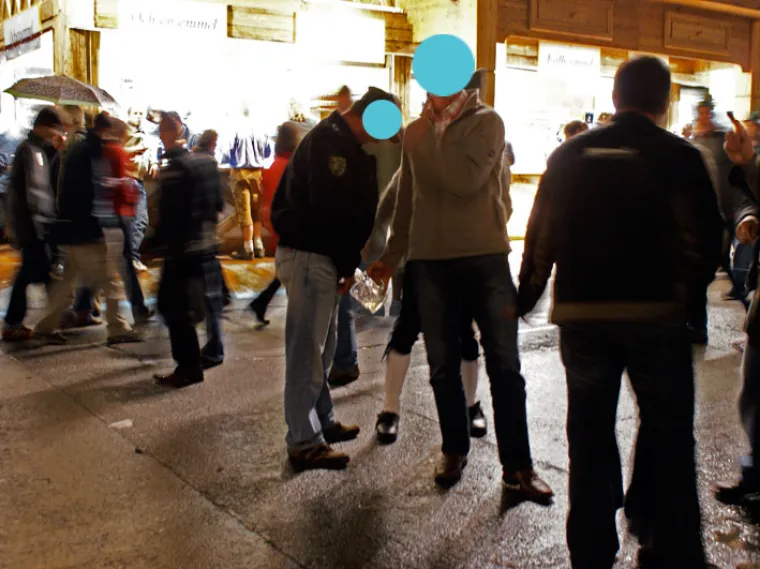 Mračna i odvratna strana Oktoberfesta: Ljudi se seksaju tamo gdje drugi vrše nuždu i povraćaju