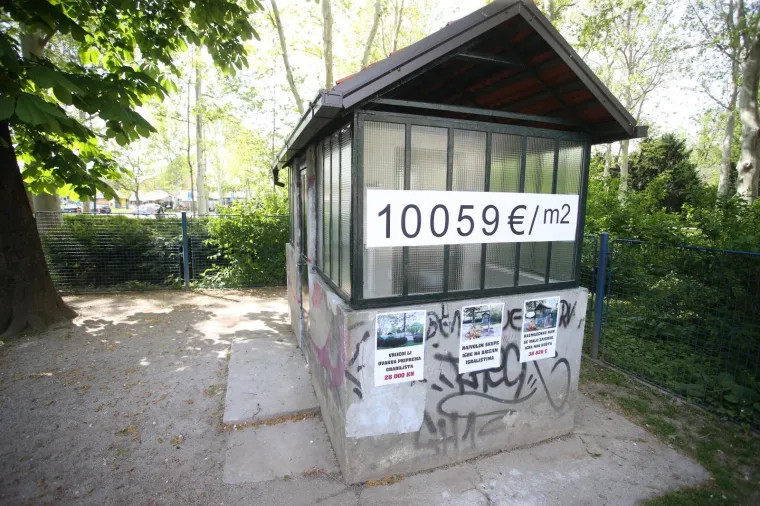 ZAGREPČANI PROSVJEDUJU ZBOG SKUPOCJENIH WC-A: 'Razmaženko nam se malo zaigrao'