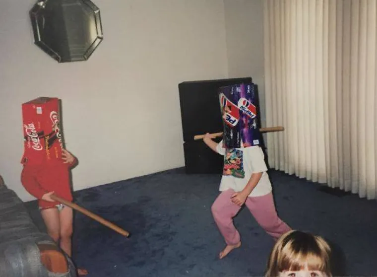 Ovi ljudi su podijelili najsmješnije fotografije koje imaju sa svojom braćom i sestrama