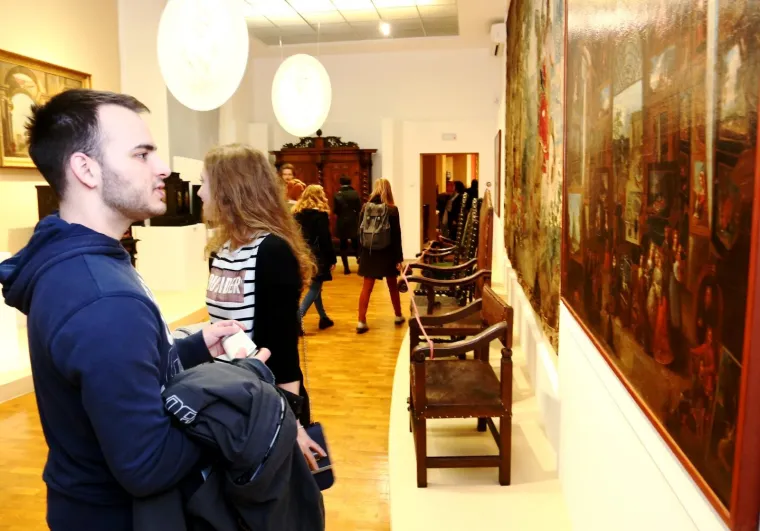 POGLEDAJTE KAKO JE BILO NA OVOGODIŠNJOJ NOĆI MUZEJA: Bogat program za posjetitelje u muzejima diljem zemlje