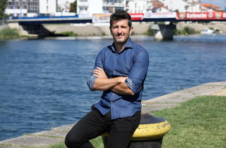 Političari okupirali Metković: Pogledajte tko je sve došao na 22.Maraton lađa