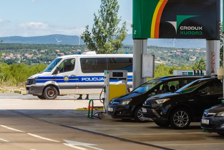 Torcidaši se zaustavili na poznatom odmorištu, interventna sve nadzire