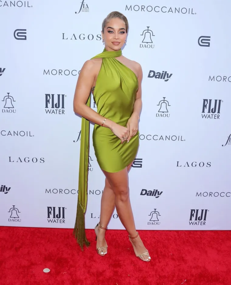 Jasmine Sanders