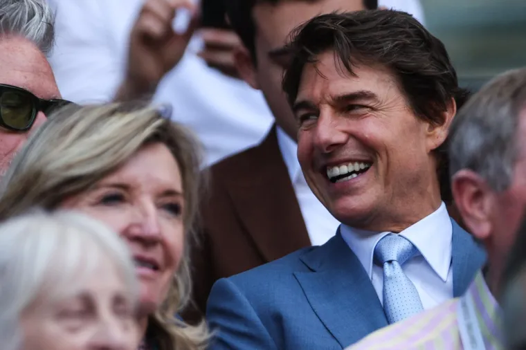 Nema koga nema na finalu Wimbledona: No, jedna crnka zasjenila je sve slavne na tribinama, pa čak i kraljevsku obitelj