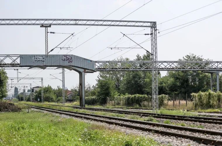 Zbog radova zatvoren pješački nathodnik preko pruge u zagrebačkoj Kustošiji