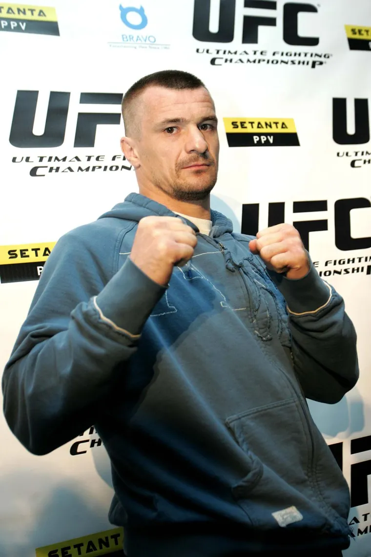 Mirko Cro Cop Filipović slavi 50. rođendan, isplivale njegove stare fotografije