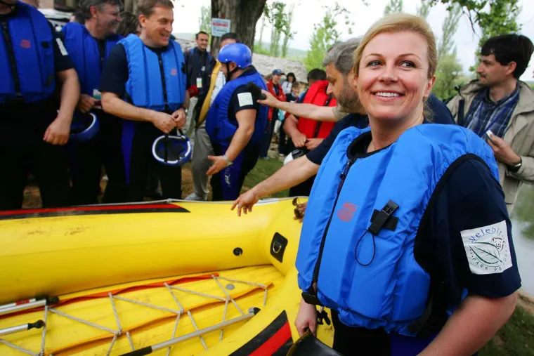 Sjećate li se kad je Sanader poslao ministre na rafting? Neki su se skoro utopili, jedan uhvaćen u ljubavnom klinču, a Kolinda...