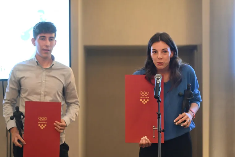 Mladim sportašima i sportašicama po prvi puta dodijeljena statua Dražena Petrovića