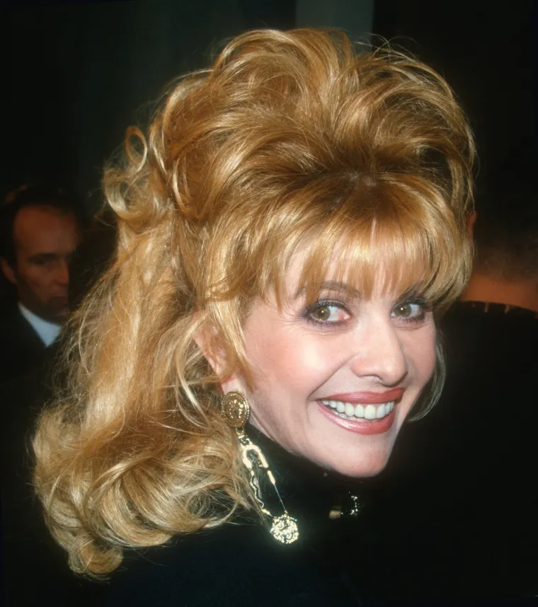 Ivana Trump voljela je luksuzne odmore: Jednom se pojavila s mlađahnim zaručnikom, talijanskim glumcem i modelom; A tu su i fotke iz braka s Trumpom